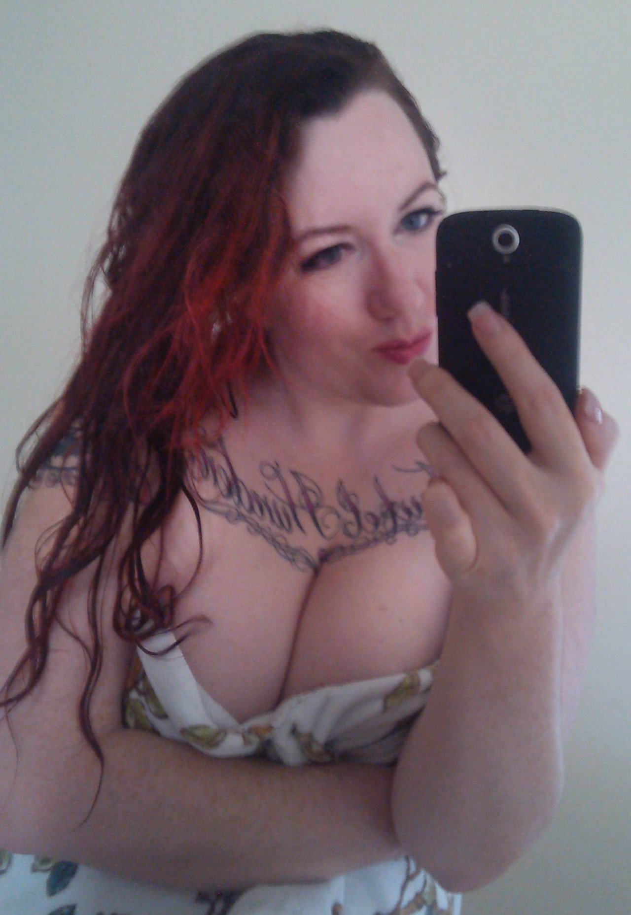 atomicbettysg:  Towel Tuesday 