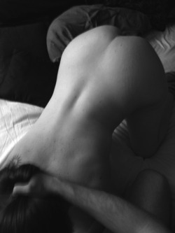schmackebaetzchen:  bjrninyourhead:  http://darrenandveronica.tumblr.com