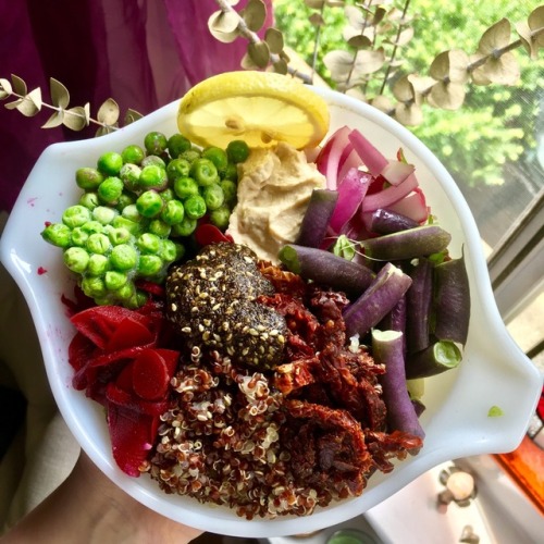 I figure the more colors the more nutrition:) Lettuce (completely hidden lol) Red quinoa Beet kimchi
