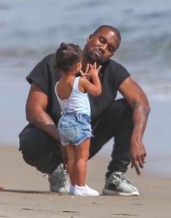 stylesstagram7:  I just find these pics so adorable. Kanye is always talked bad about and how hes an asshole. But genuinely he doesn’t care about the public he cares about family and his daughter just look at them.