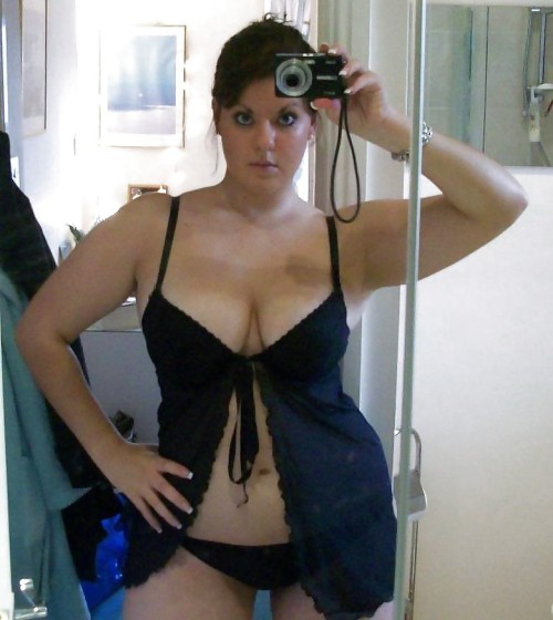 bbwgirlpics: Wanna fuck a horny BBW? - CLICK HERE!