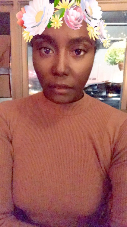 justlatasha: Happy Black out Flower crown edition