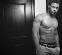 gdr1:  zack12346:  exposingthe-thots:  Jordan Calloway 😈💘  Sexy ass  Creme d’ la’ Creme