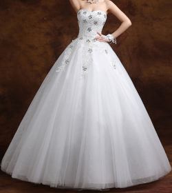 tbdresslove:  vintage ball gown wedding dress==>