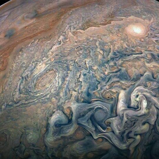 Porn NASA has released new images of Jupiter, photos