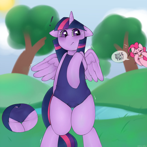 My first summery drawing, at the start of September? Oops.Here’s some Twi. Normal   crotchboob versions.  Patreon • Commissions