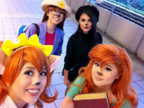 mydarlingrainbow:  Goof girls night out~ 