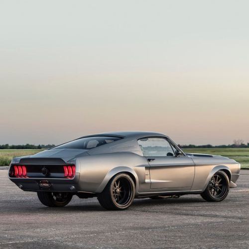 utwo: Ford Mustang Fastback Villain© drew phillips