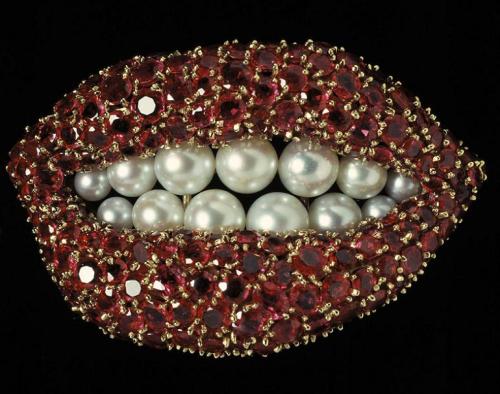 devilduck:  Salvador Dalí , Ruby Lips, adult photos