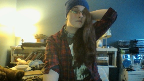 sometransgal:  Evidence that clothing isnt and shouldnt be gendered.(also i look hella good in my old clothes)