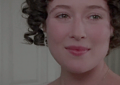 sherlockscotts:  MAKE ME CHOOSE↪ @violincameos asked: Sherlock Holmes or Elizabeth Bennet?↪ @nosolo 