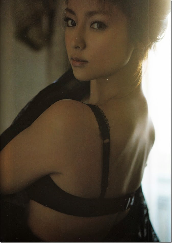 chinese-slim-beauty:    Kyoko Fukada   