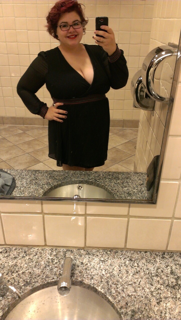 therealpatrickbateman:  The dress i wore on my date.