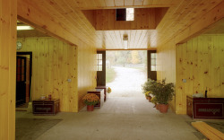 beautifulbarns:  T-shaped isle with 1x8 premium eastern white pine paneling | Old Town Barns