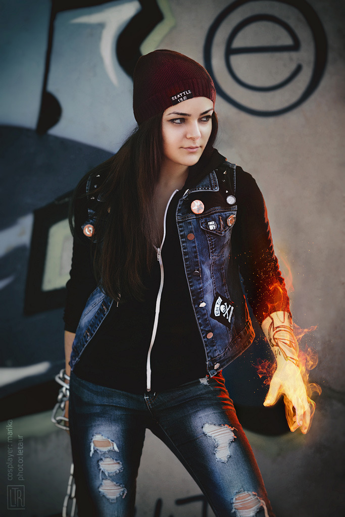 letaur:  InFamous Second Son (Entire set)  Сharacter:   fem!Delsin   RoweCosplayer: Marika