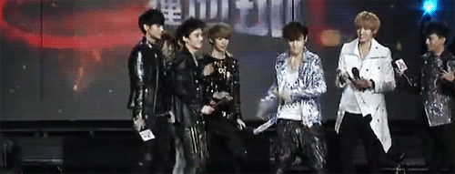 A moment of silence for the MAMA era that gave us so many moments.