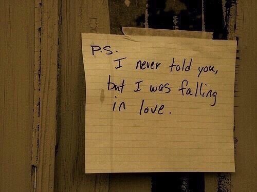 boysaresuicidal2:  it’s difficult for me to express my feelings