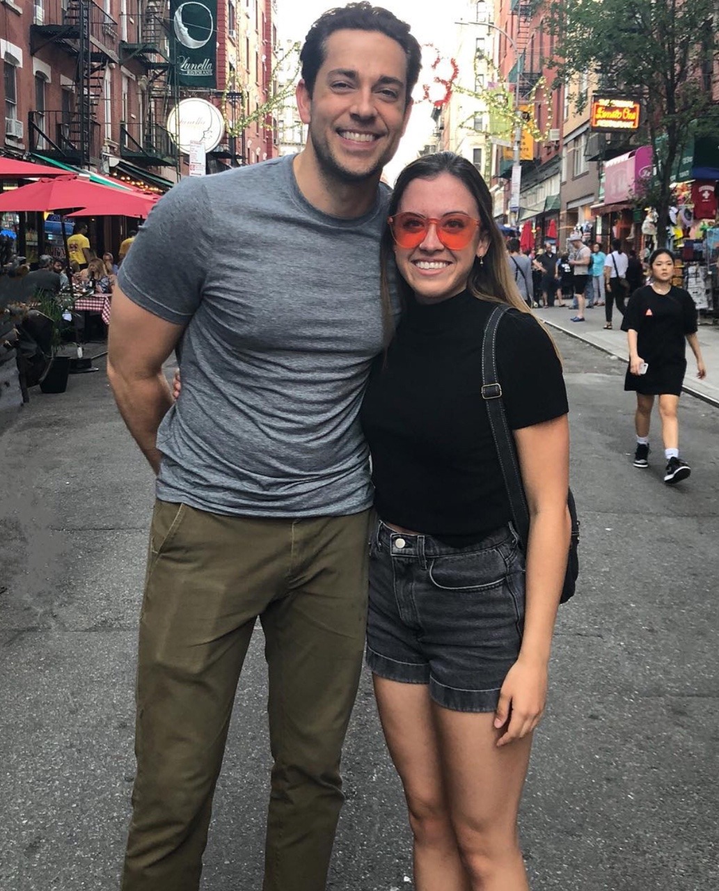 Dont Stop Believing Sunday Stroll In Ny Zac Levi