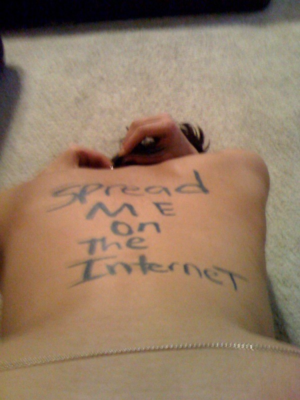 velvetvault:  i want one like this  &ldquo;Spread Me on The Tnternet&rdquo;