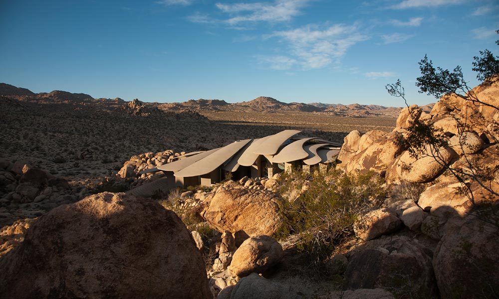 mysticplaces:  Organic Modern Estate by Kendrick Bangs Kellogg | Joshua Tree, California