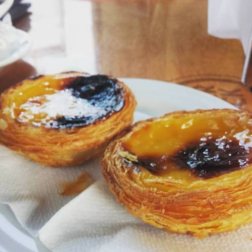 A lógica é : a feira está a acabar por isso é aproveitar! #Natareal #fsm #pasteldenata #ultimaseman