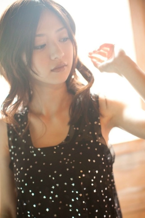 asiadreaming:  rina aizawa | 逢沢りな 