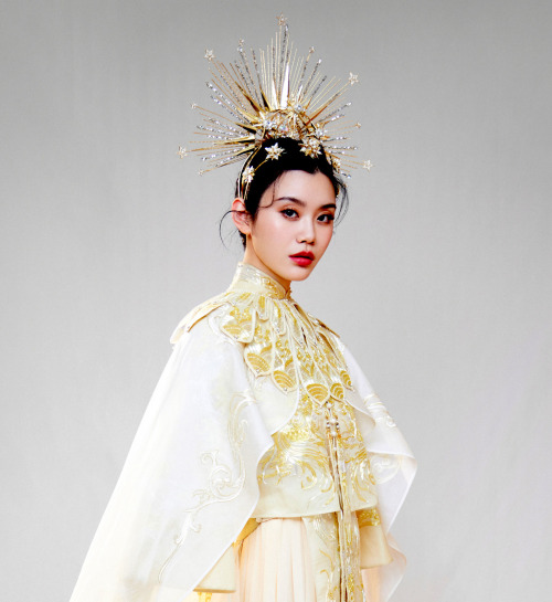 themakeupbrush:Ming Xi for the 2021 CCTV Spring Festival Gala