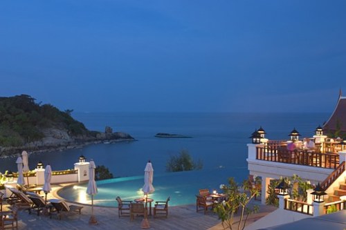 (via Discounted Hotel Rooms - HOT DEALS) Save yourself and or your company loads of money by using t