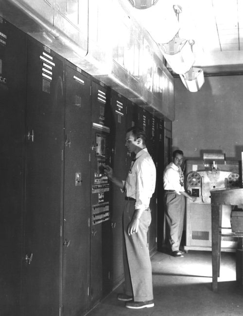 EDVAC was one of the earliest electronic computers. Unlike its predecessor the ENIAC, it was binary 