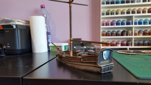 WIP : Sloop-of-War / The Sea FalconHello everyone !I painted the mast. I also created the shrouds. T