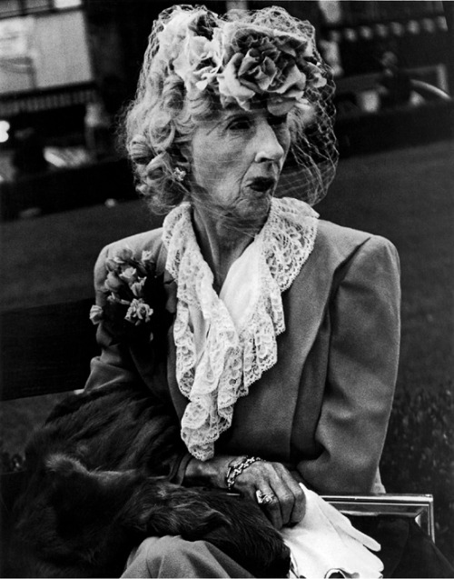 Lisette Model Mujer con velo, 1949 (San Francisco)