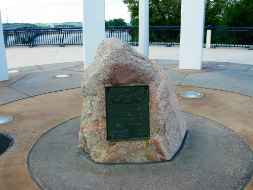 ND - The Spires - Liberty Memorial Bridge