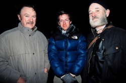 fuckyeahdirectors:  Gene Hackman, Wes Anderson and Bill Murray on-set of The Royal Tenenbaums (2001)