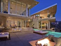 creativehouses:   Swedish DJ Avicii’s New ฟ Million L.A. Mansion Read More