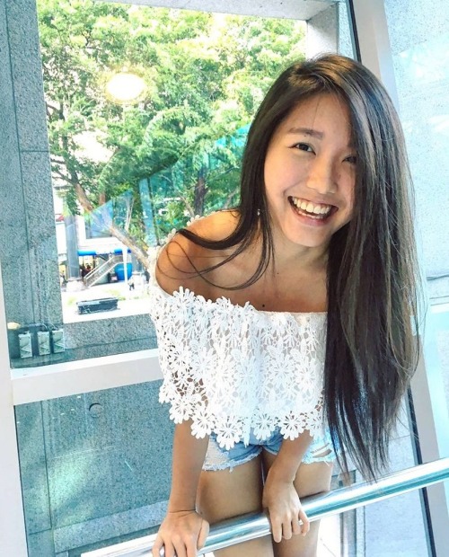perverted-sg: theilovechiobu: Follow, like and reblog for more!! :D My friend haha  Have her IG and 