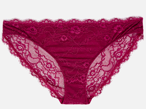 placedeladentelle:  Oysho / 26€   13€ 