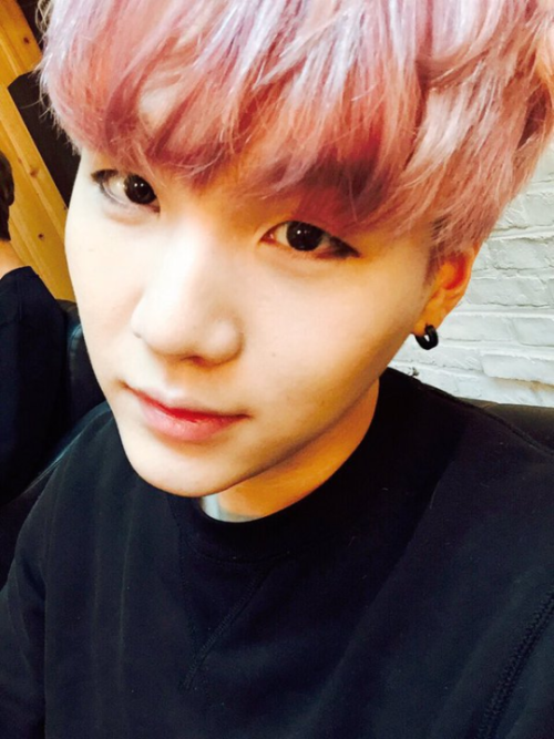 Yoongi X Pink Hair