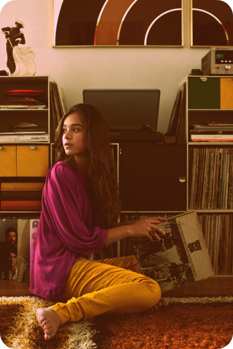 Estacio loves Vinyl Pic