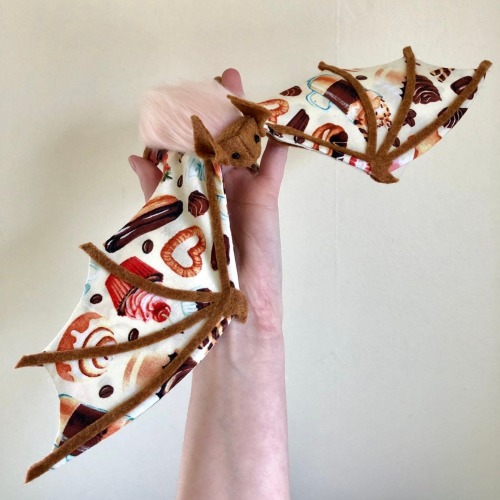 mother-entropy: cargopantsman: goopygoose: sosuperawesome: Moths and Bats Molly Burgess on Etsy @mot