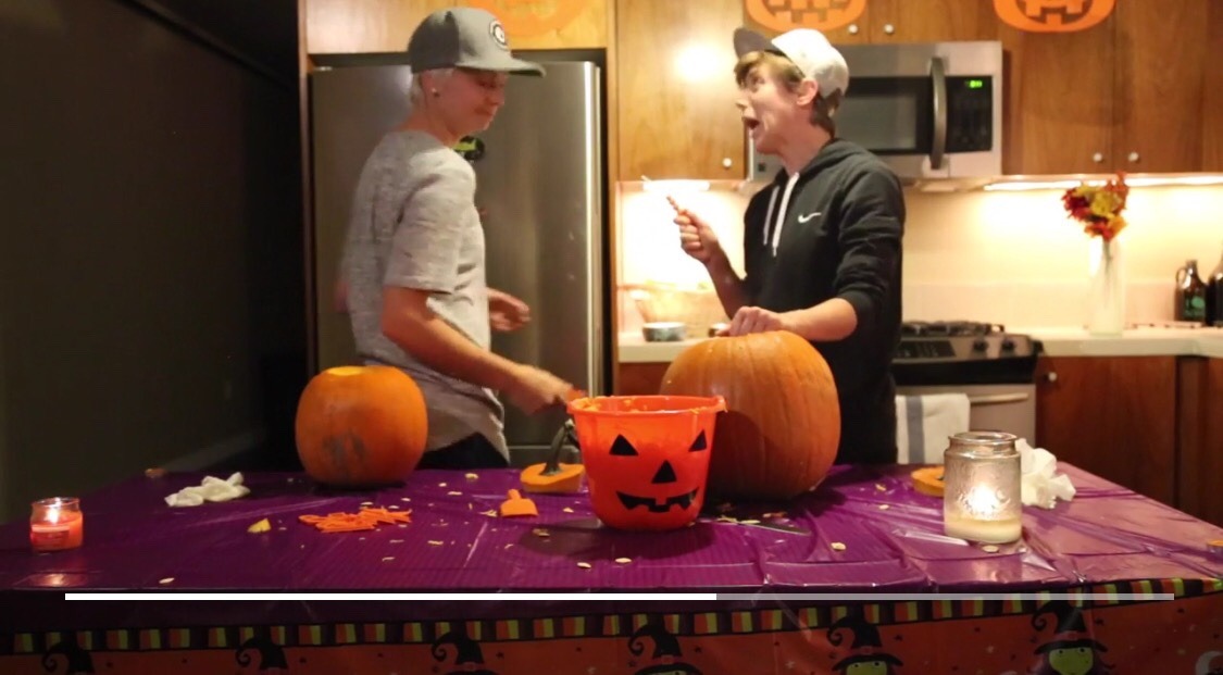uswntish:  The Gals do Halloween 🎃👻