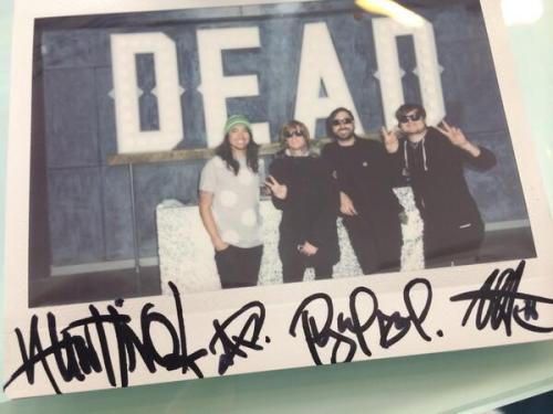 bandseverywhere:  “Hangin’ out at @DropDeadUK today in Sheffield! #OfMiceAndMen #dropdead “