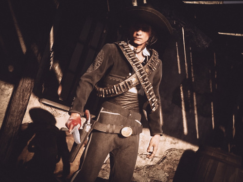 alexredgrave: Vince Villanueva in Red Dead Online - 5/?picture by @blatterburystreet