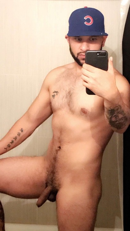 broskidoesitbest:  Latest Snapchat story! Appreciate all the love. Hundreds of messages coming through and I love it! Add me BroskiDIB  Fucking Hot!😜