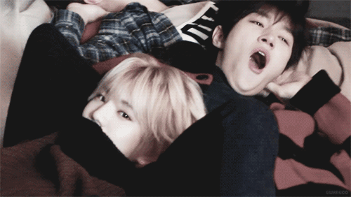 Tired L And Seductive (?) Sungjongie 