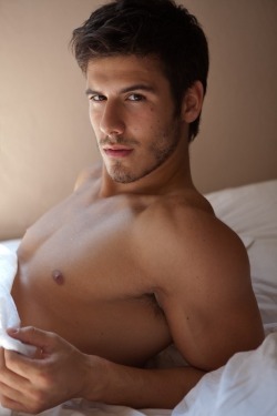 tumblinwithhotties:  Lucas Bernardini   Ok let me join you omg so sexy