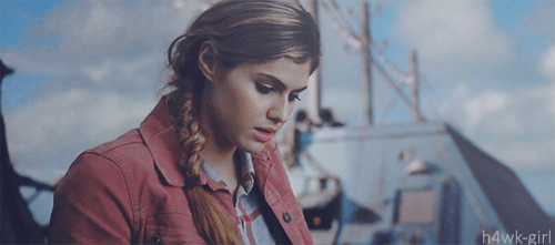 Okay but wouldn’t Alexandra Daddario be a perfect cast member to play Hope Swan Jones? She literally