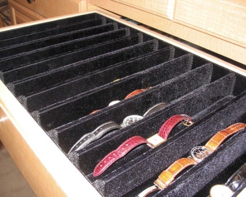 houseandhomepics:  closet by The Closet Guy Inc http://www.houzz.com/photos/407354/Details-contemporary-closet-los-angeles