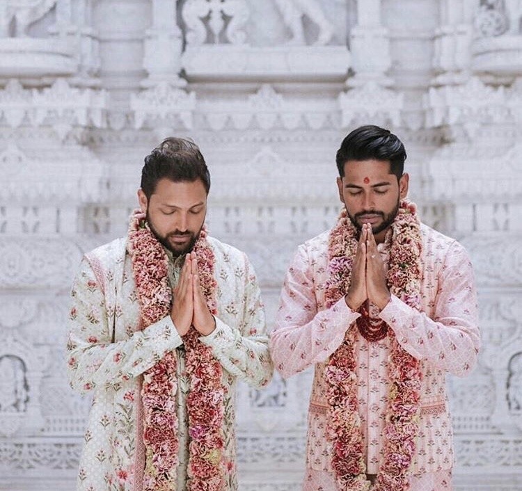 love-is-the-cure:Indian couple wedding ceremony ❤️🌹