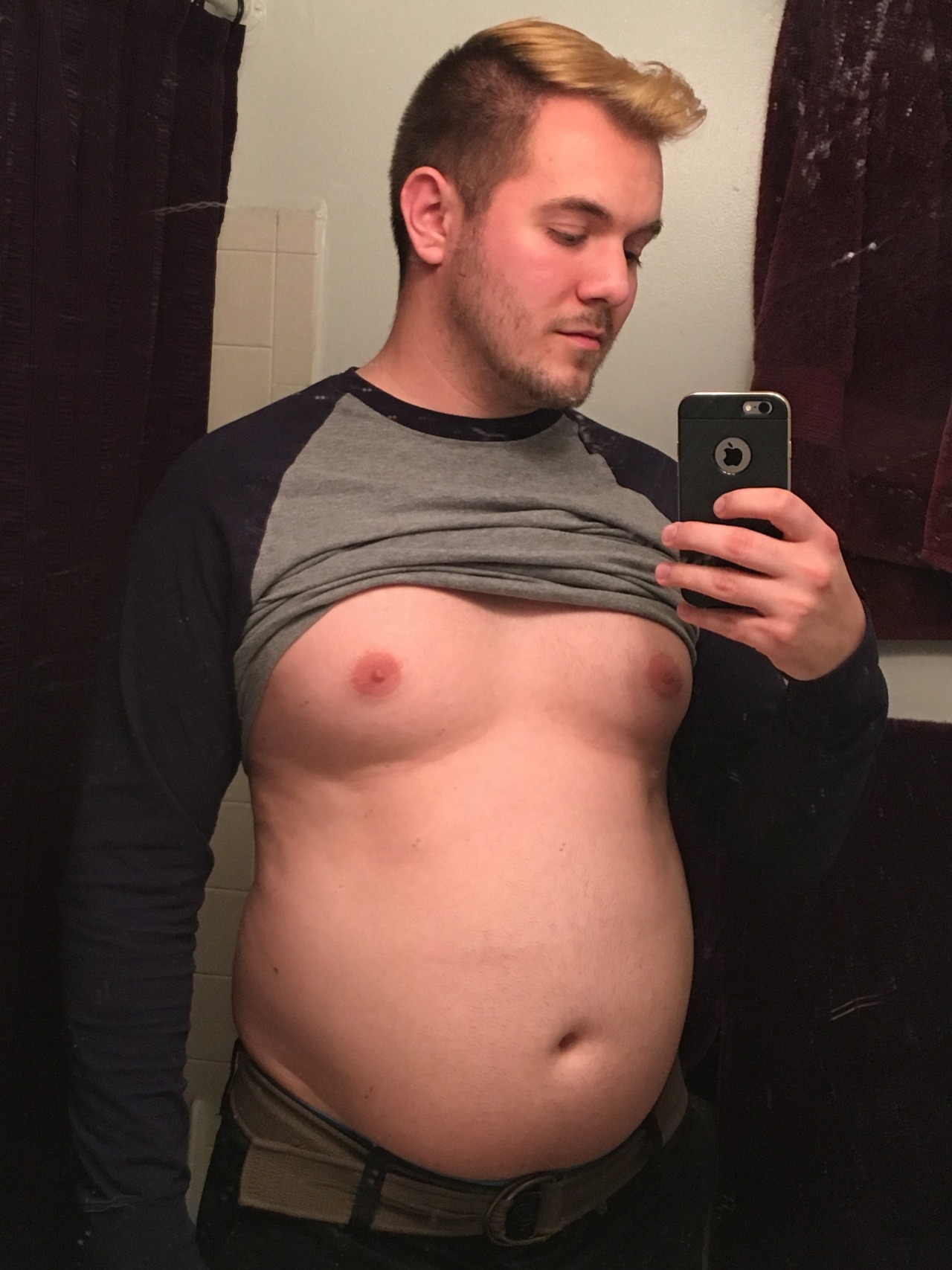 bellydream:  Dinner, dessert, and donut holes on the way home.