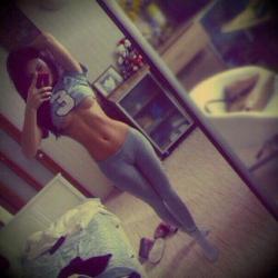 fuck-yoga-pants:  Selfie